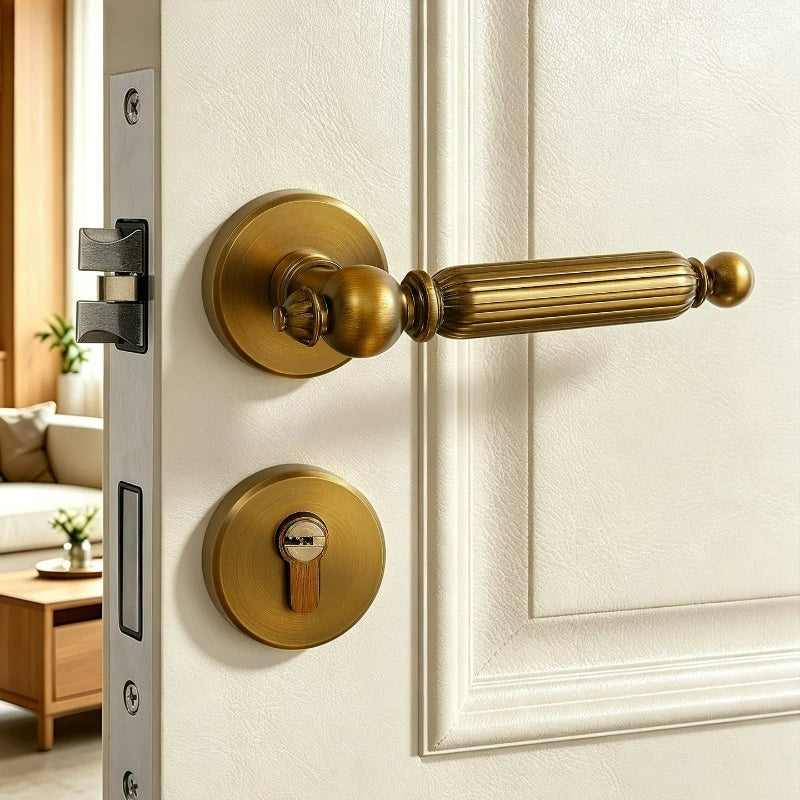Fechadura de Porta Estilo Antigo