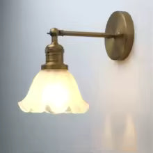 Arandela Retrô com Cúpula de Vidro Fosco